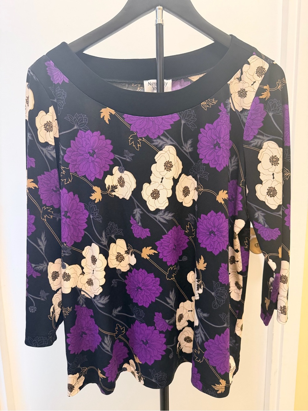 Naturally Yours Honolulu | Floral Boatneck Top